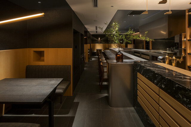 いままでにない斬新な業態を開発中