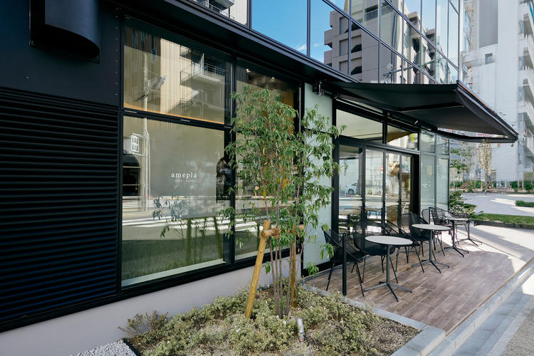 オープンテラス付の落ち着ける空間