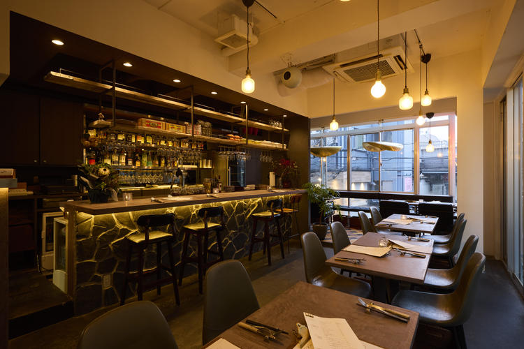 グルメ最先端の街 中目黒のビストロです♪