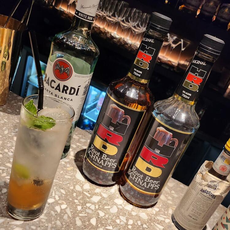 お酒も音楽も充実しています◎