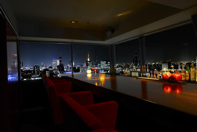 宇宙船をモチーフにした店内