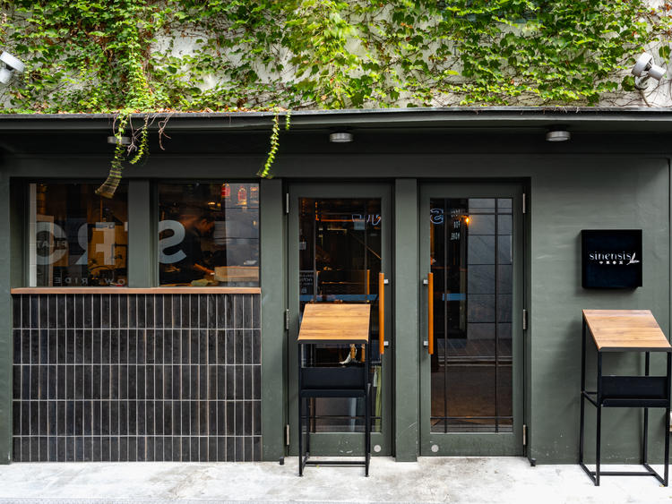 スタイリッシュな外観。