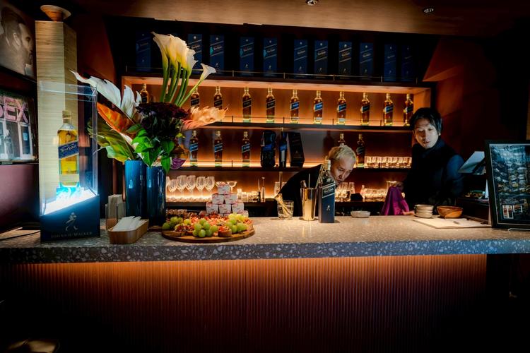 20〜50代のスタッフが活躍中！