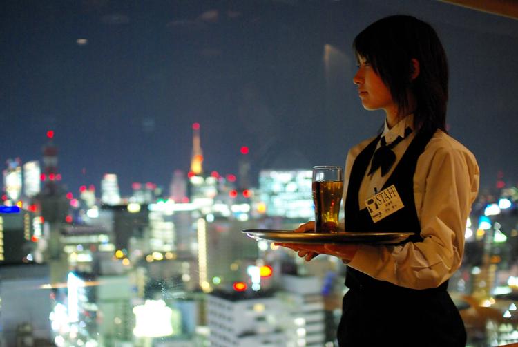 アルバイトも同時募集中！時給1200円〜