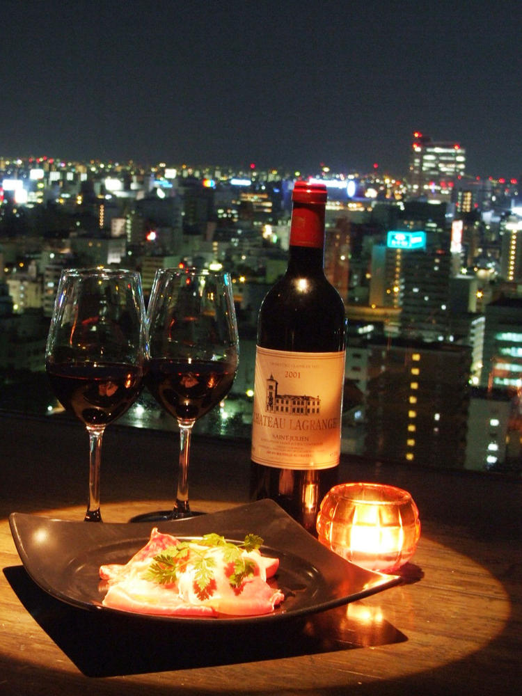 大人が集う天空の隠れ家