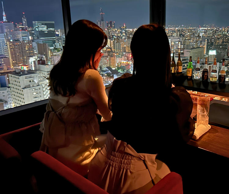 大人の女子会にも大人気のお店です。