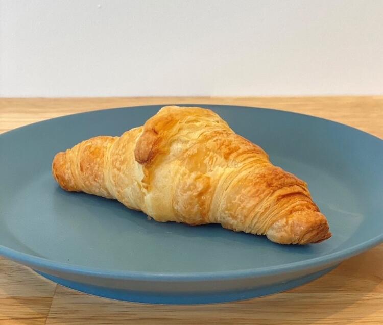 パンは毎朝焼き立てです◎