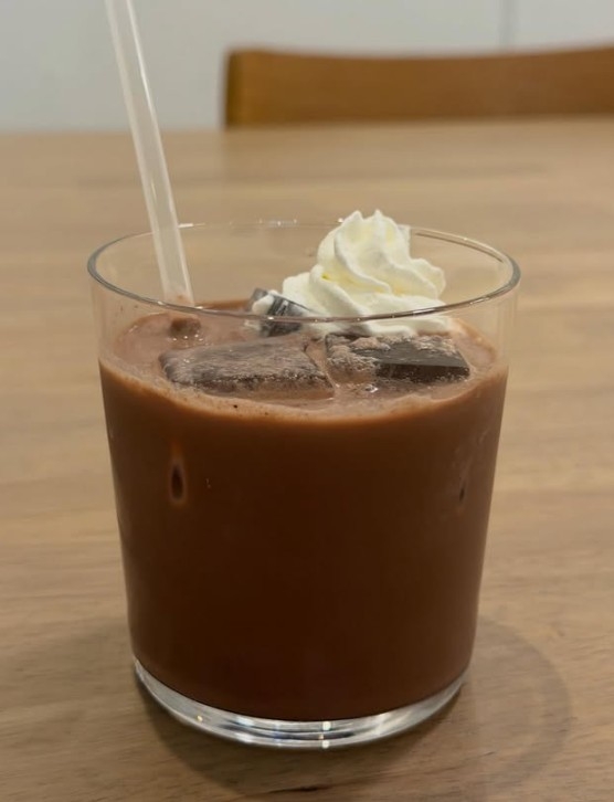 美味しい新メニューを考案してください！