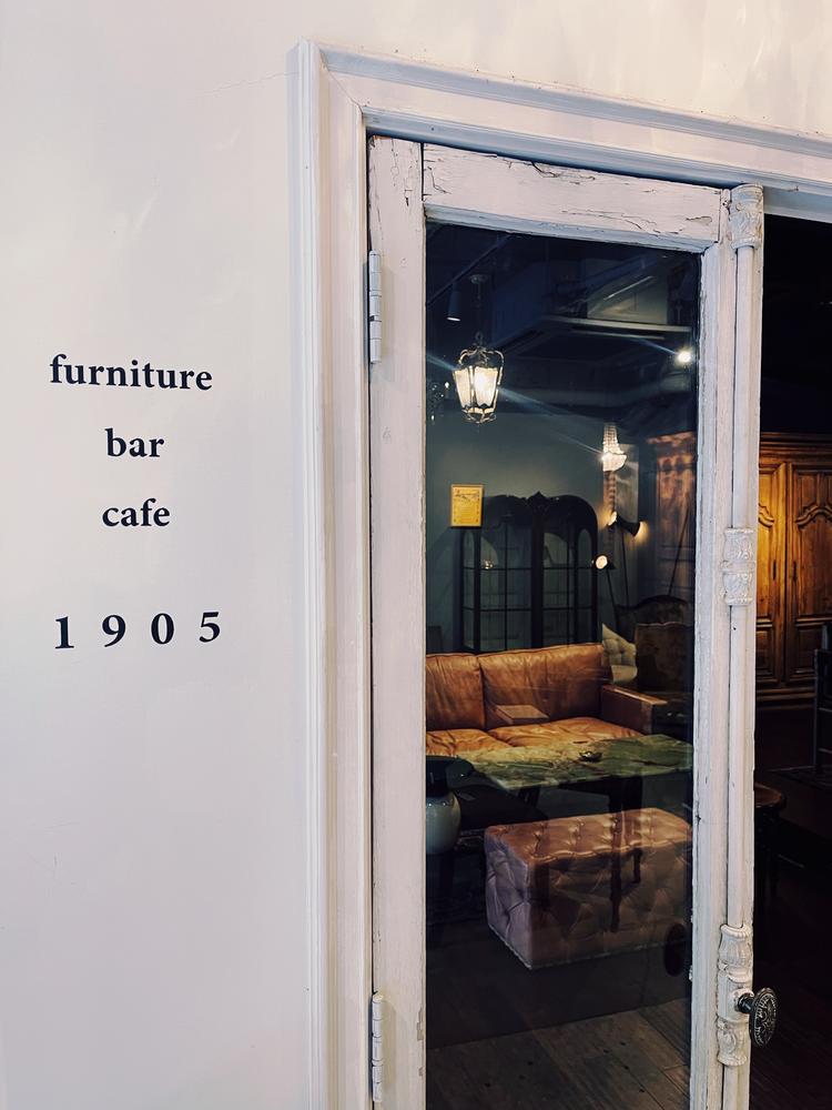 BARエントランス