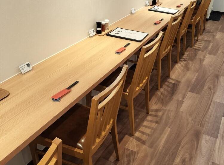 アルバイトのホールスタッフを募集中！