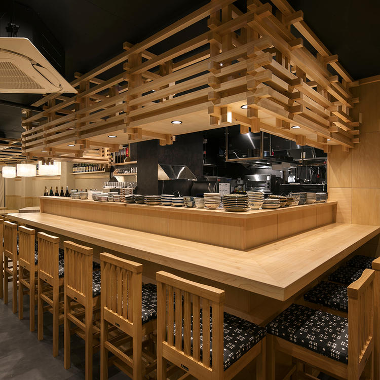 新築ビルで拘りの設計。快適な環境です。