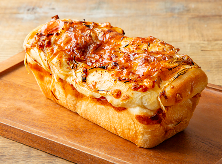 おいしいパンを販売するお仕事です！