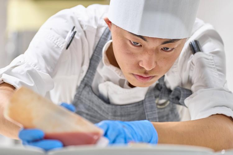 仕事もプライベートも全力で楽しむ！