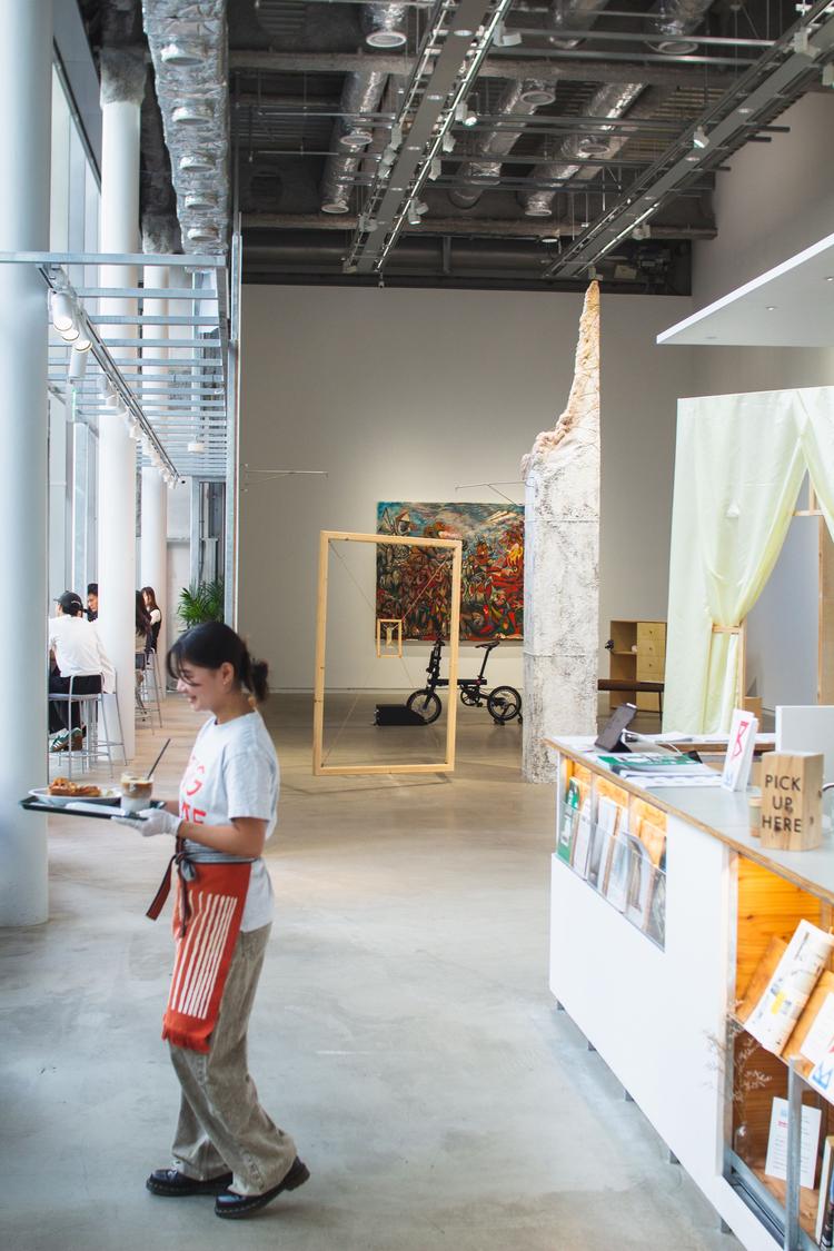 アートセンター併設のカフェ