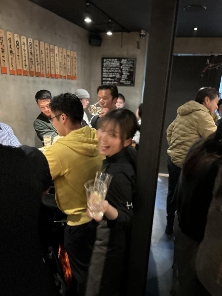 楽しく仕事するアルバイトスタッフ達