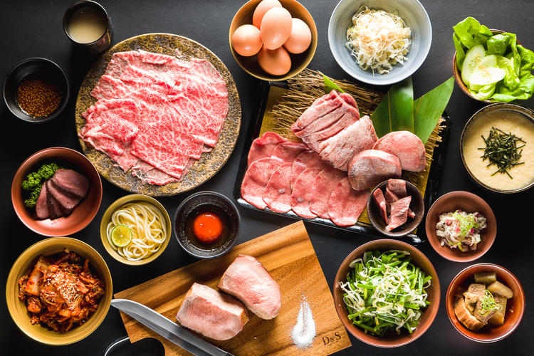 多彩な直営ブランドを展開◎