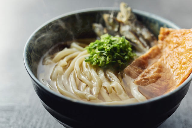 昼はうどん屋 ※画像はイメージ