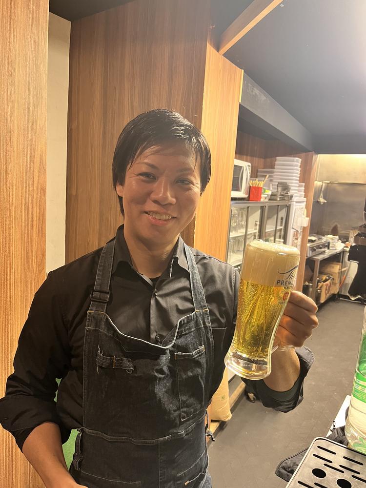 系列店の鳥屋花で働くオーナーです！