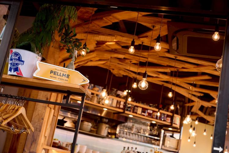 照明、音楽にもこだわる空間演出