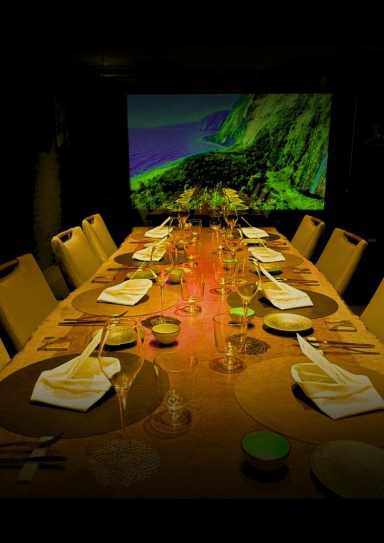 完全防音個室でお客さまの時間を彩ります！