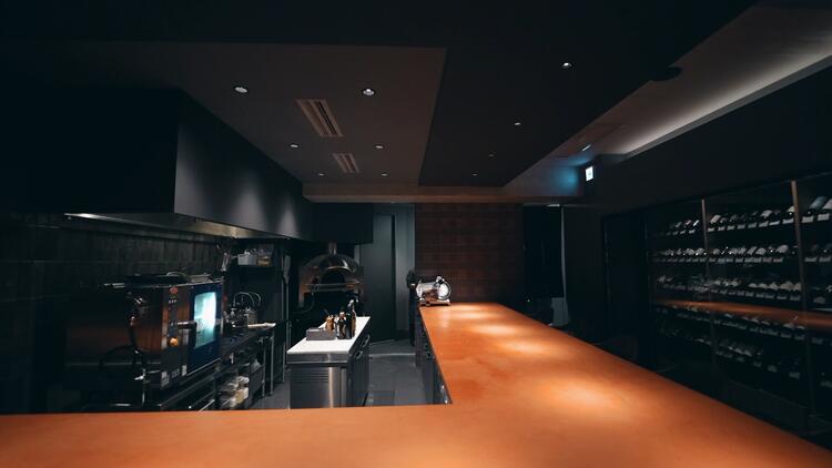 洗練された落ち着いた店内