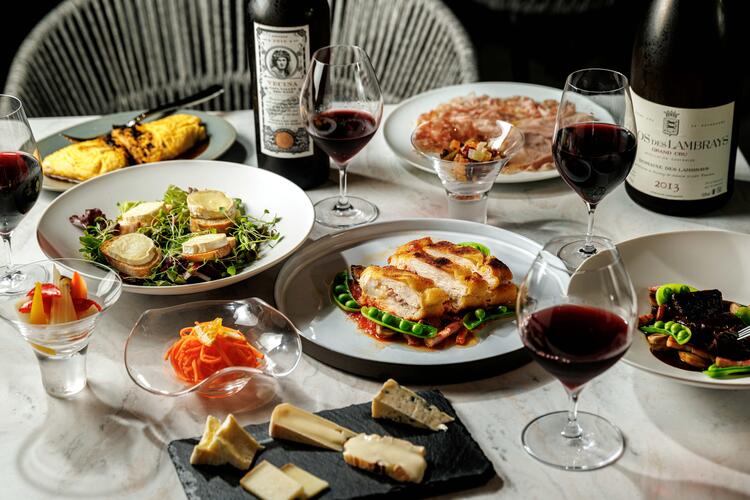 国産生ハムなどアラカルトも充実♪