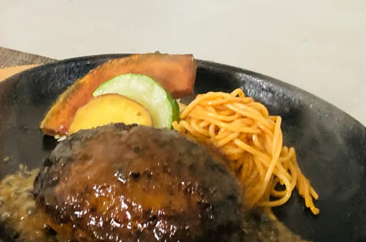 こだわりメニュー〈ハンバーグ〉