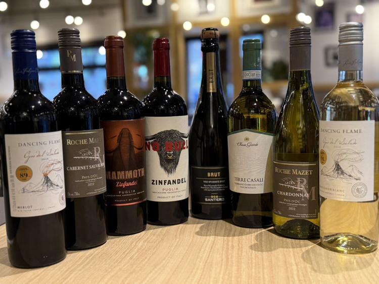 ワインも多数取り揃えています◎