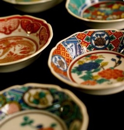 有田焼の手法で焼き上げた絵画「陶彩画」