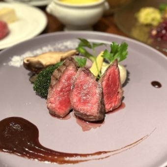 数々の肉料理を提供！タパスや〆料理も豊富