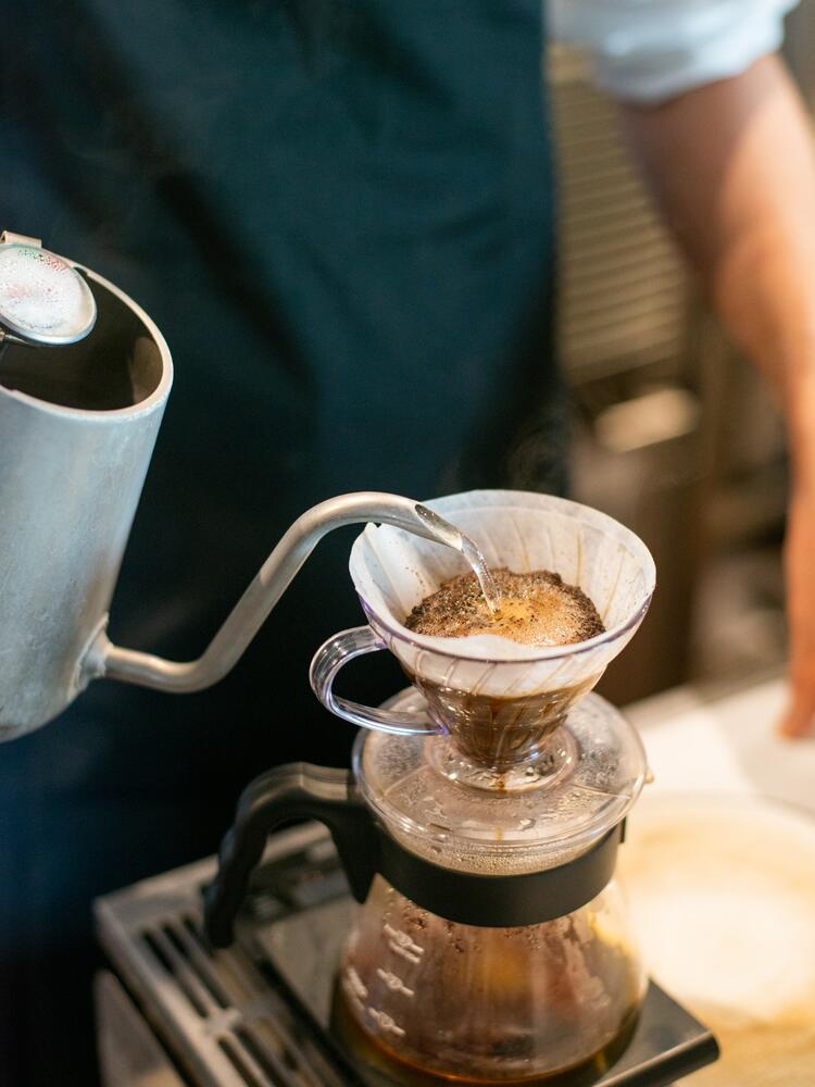 年間休日110日＆深夜営業なし♪