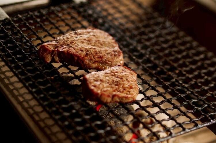 宮崎県直送の厳選和牛！