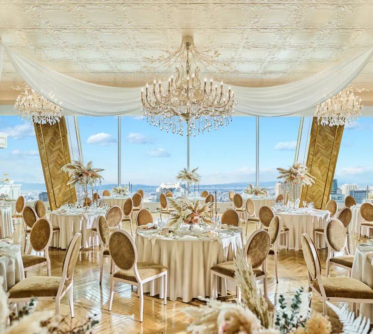 全国に25店舗を展開する結婚式場！