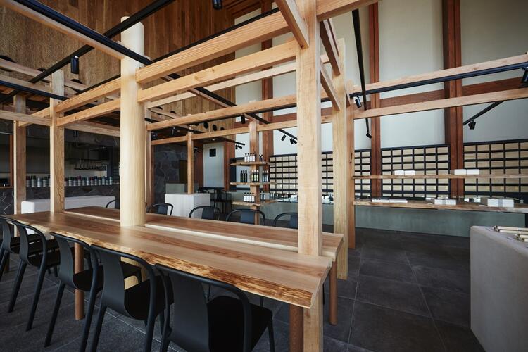 年3回の賞与をご用意※既存店写真