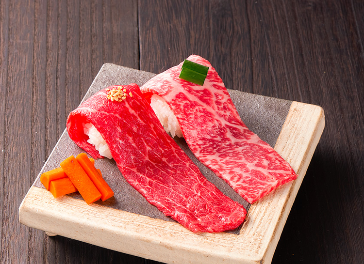 分厚い塊肉を提供☆