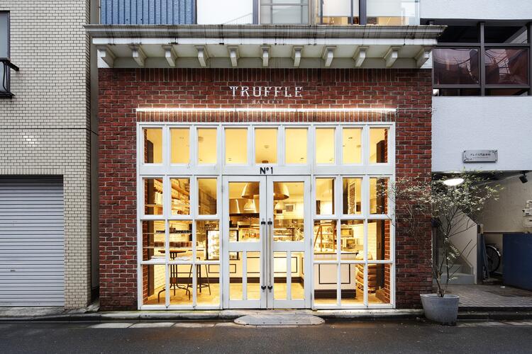 門前仲町駅から徒歩3分♪