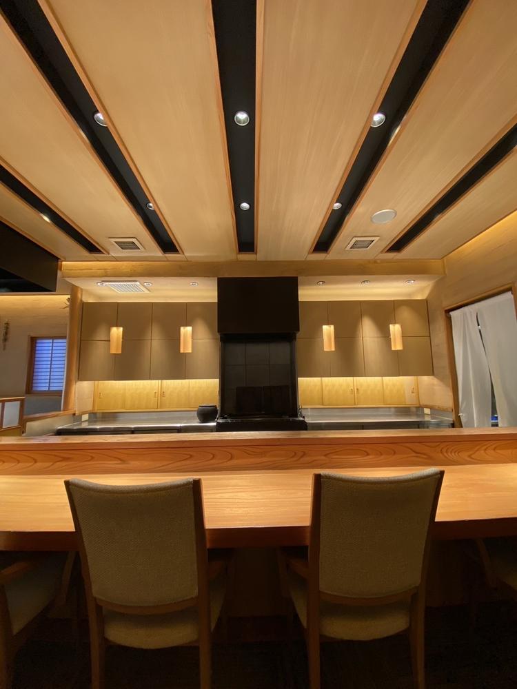 人気の個室！サービスのマナーが学べます♪