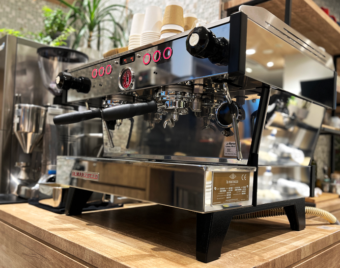 イタリア製エスプレッソマシン