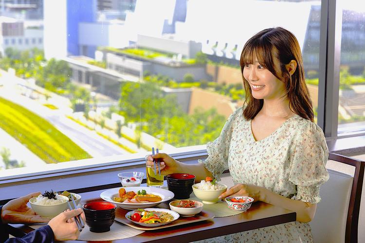 「ルアーブル」朝食ホールスタッフ募集