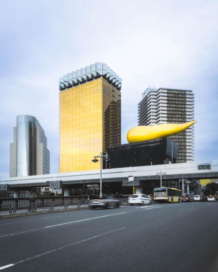 目印はアサヒビールのモニュメント真下！！