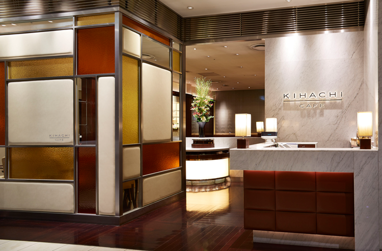 本物を追求するカフェで働く