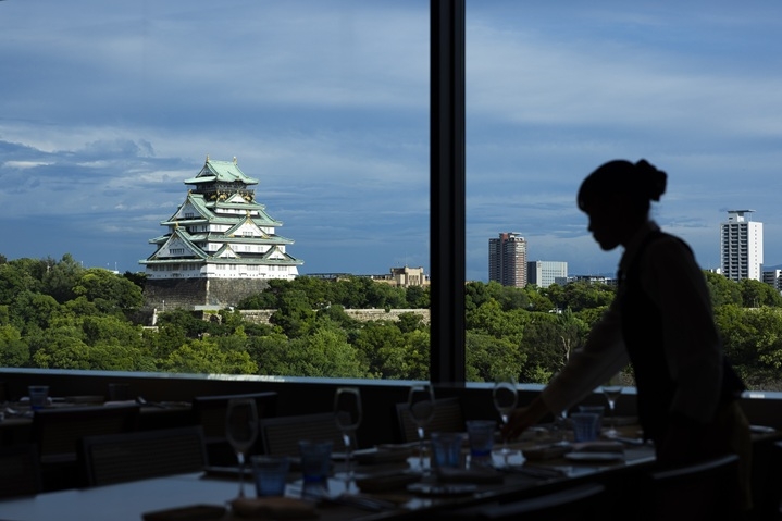 天満橋駅より徒歩約5分の通勤に便利な立地