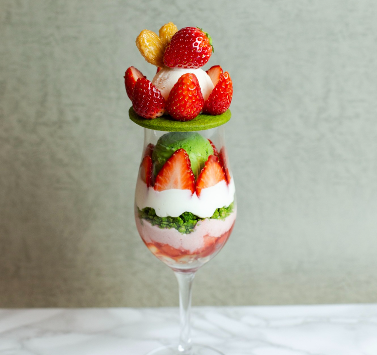 こだわりの手づくりスイーツを提供