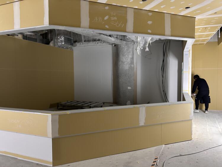 4月OPENに向けて工事が進行中！