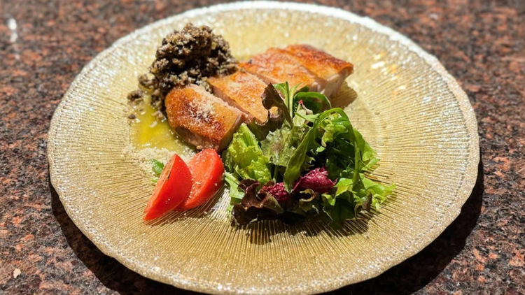 仕込み担当のスタッフも同時募集！