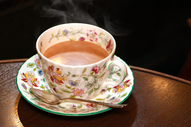 当店発祥「煮込み式ロイヤルミルクティー」