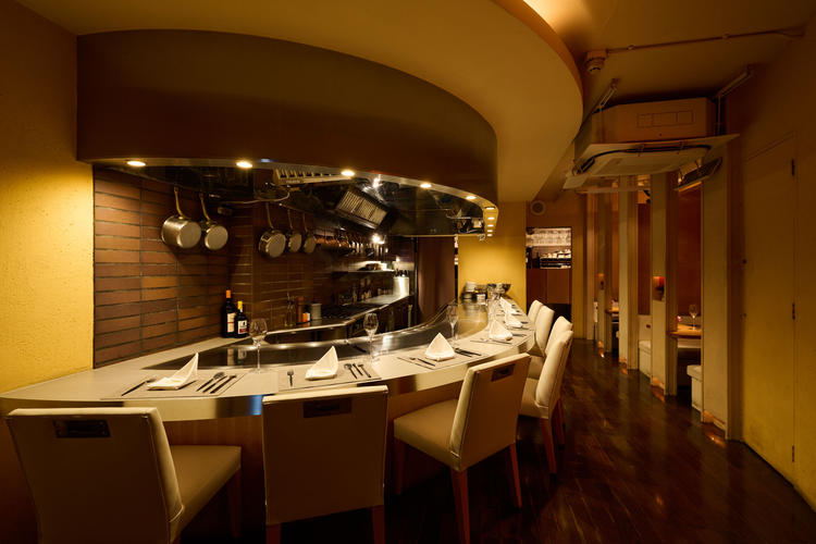 西麻布の日赤通りで２３年目