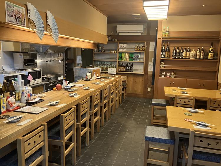 昭和を思いだす、渋い内装