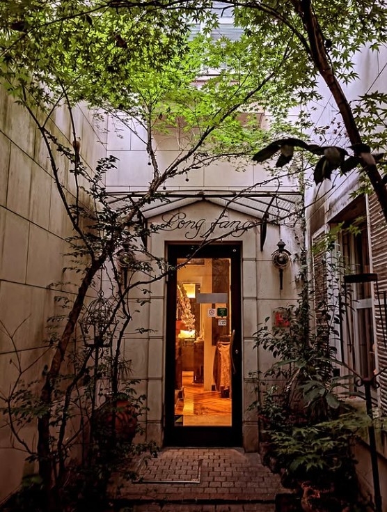 グリーンで彩られたエントランス★