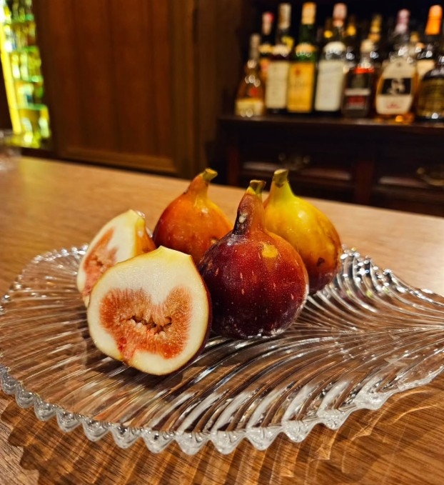 季節のフルーツカクテルもご提供